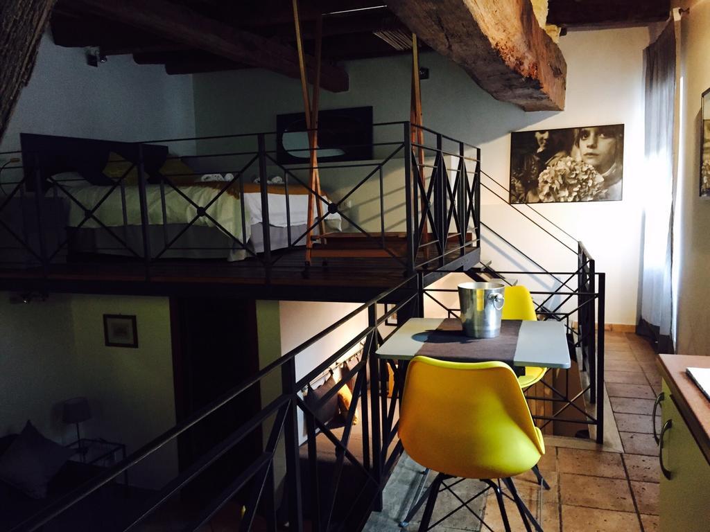 Home2Rome - Trastevere Δωμάτιο φωτογραφία